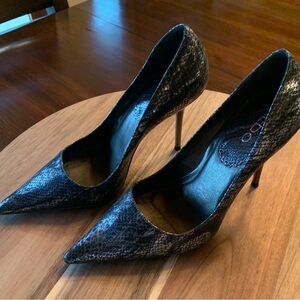 ALDO Black and Silver Snakeskin Pointed Toe Stiletto Heels – Size [8]